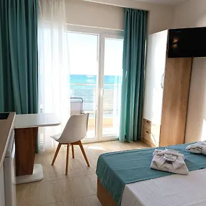 Navarino Luxe Lägenhetshotell